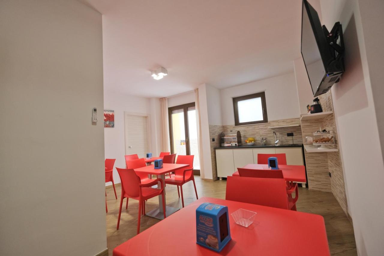 Il Porto Affittacamere B&B Brindisi Exterior foto